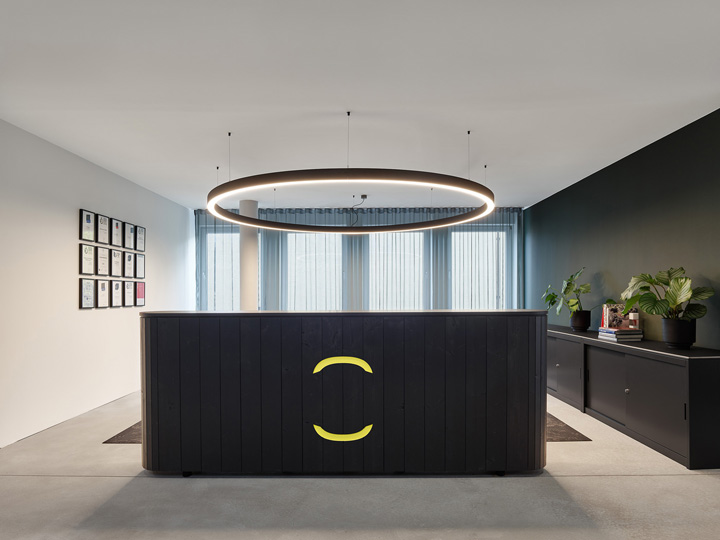 点击浏览大图 时尚工业美学 德国建筑设计公司Scope办公设计欣赏